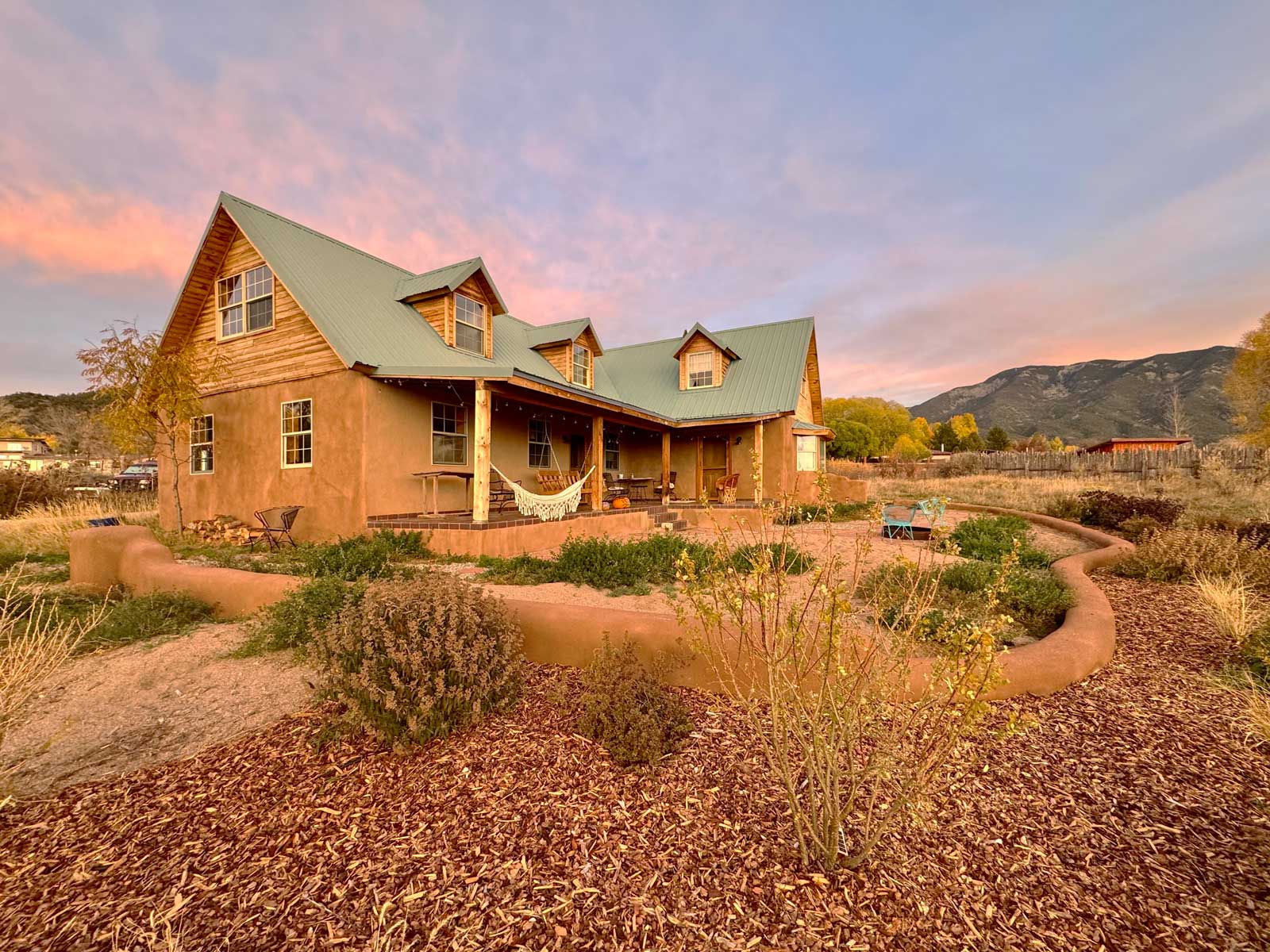 farmhouse-stucco-home-